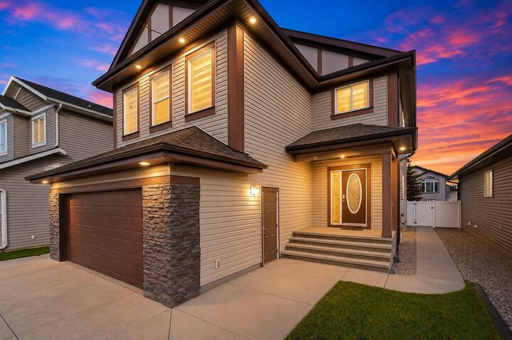 Property Photo: 205 Van Slyke Way AB T4R 0N7