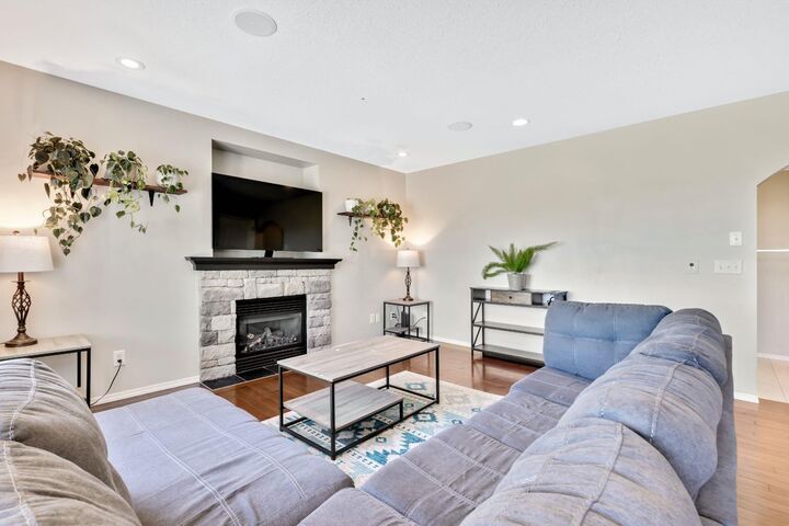 Property Photo: 148 Hillcrest Boulevard AB T1P 0A3