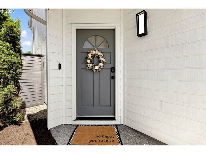 Property Photo: 9047 SW Reiling St OR 97224