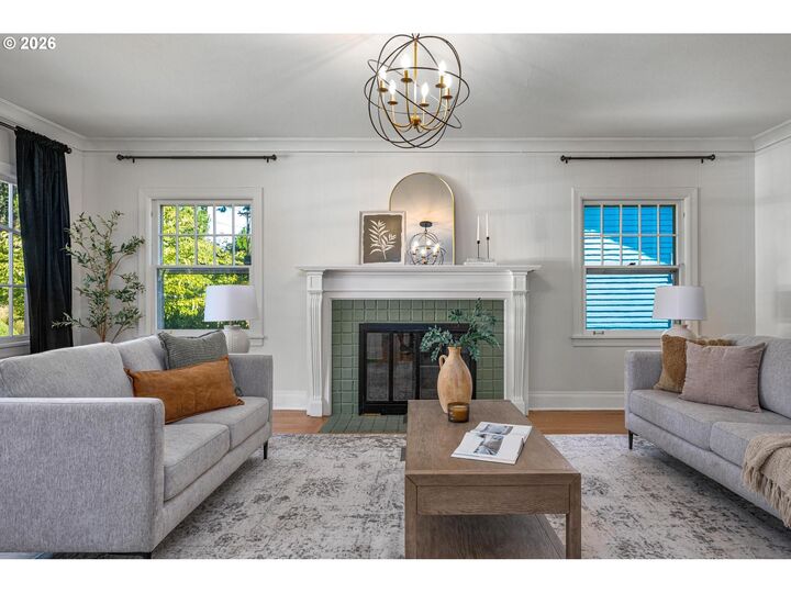 Property Photo: 8234 SW Capitol Hwy OR 97219