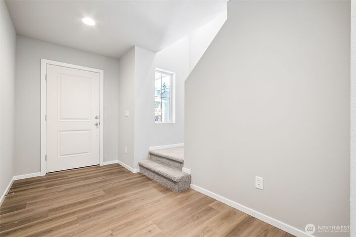 Property Photo: 18531 SE 271st Court WA 98042