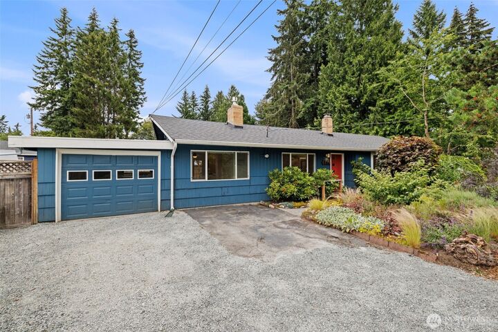 Property Photo:  8315  198th Street SW  WA 98026 
