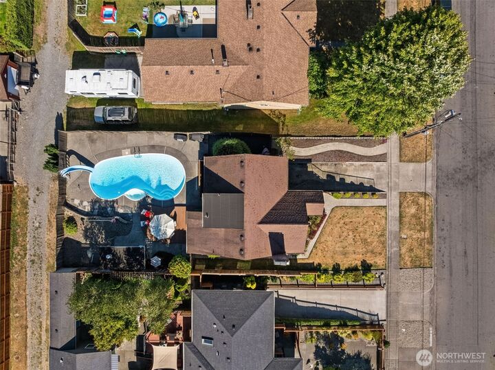 Property Photo: 4817 N 22nd Street WA 98406