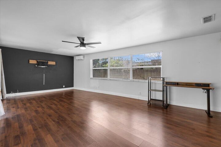 Property Photo: 3130 Capri Road FL 33410
