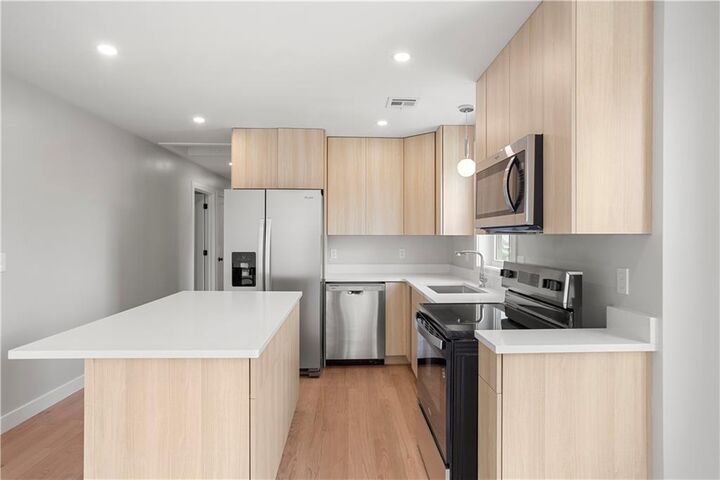 Property Photo:  90 Berkshire Street 2  RI 02908 