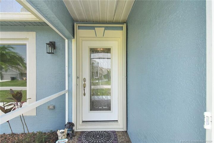 Property Photo: 4499 SW Jaunt Road FL 34953
