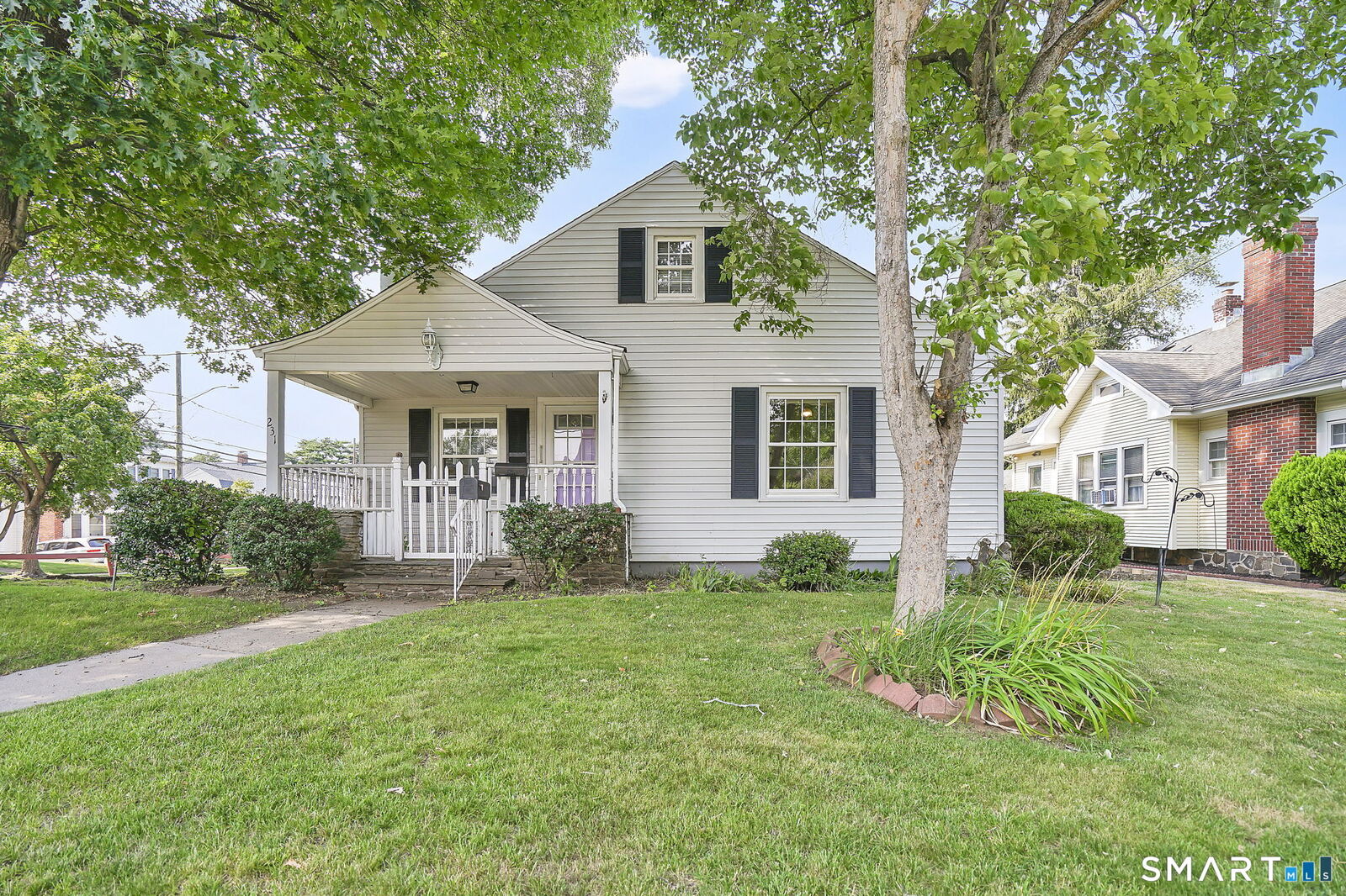 Property Photo:  231 Stratford Road  CT 06053 