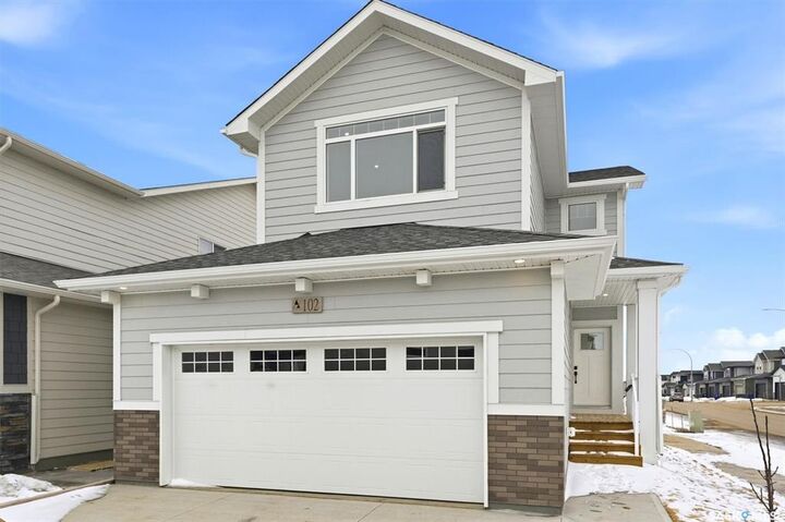 579 Cockcroft Court — photo 1