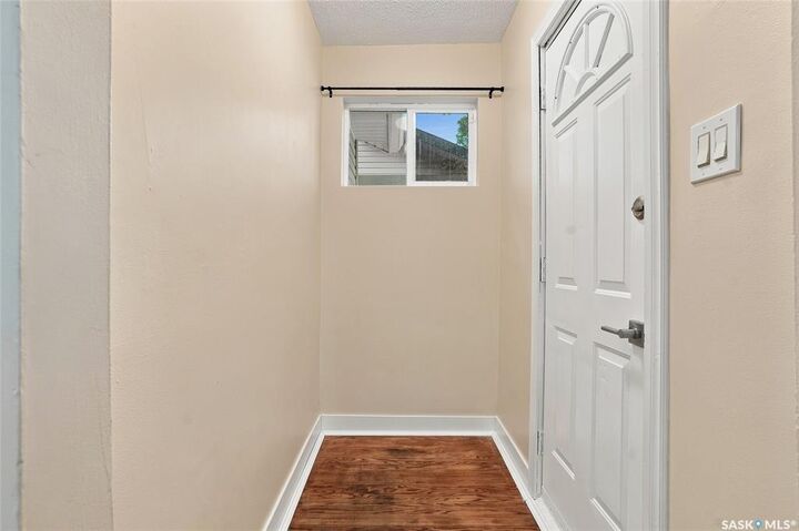 Property Photo: 1016 K Avenue N SK S7L 2N6