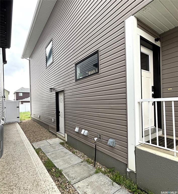 Property Photo: 254 Aniskotaw Manor SK S7V 1L9