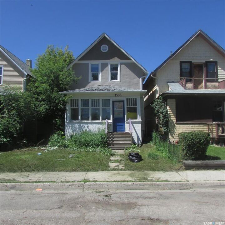 Property Photo:  1536 Cameron Street  SK S4T 2T6 