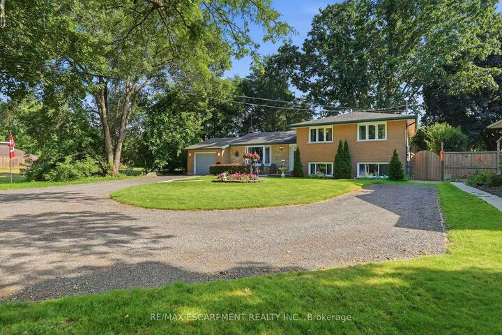 Property Photo: 204 Main Street E ON L3M 1P6