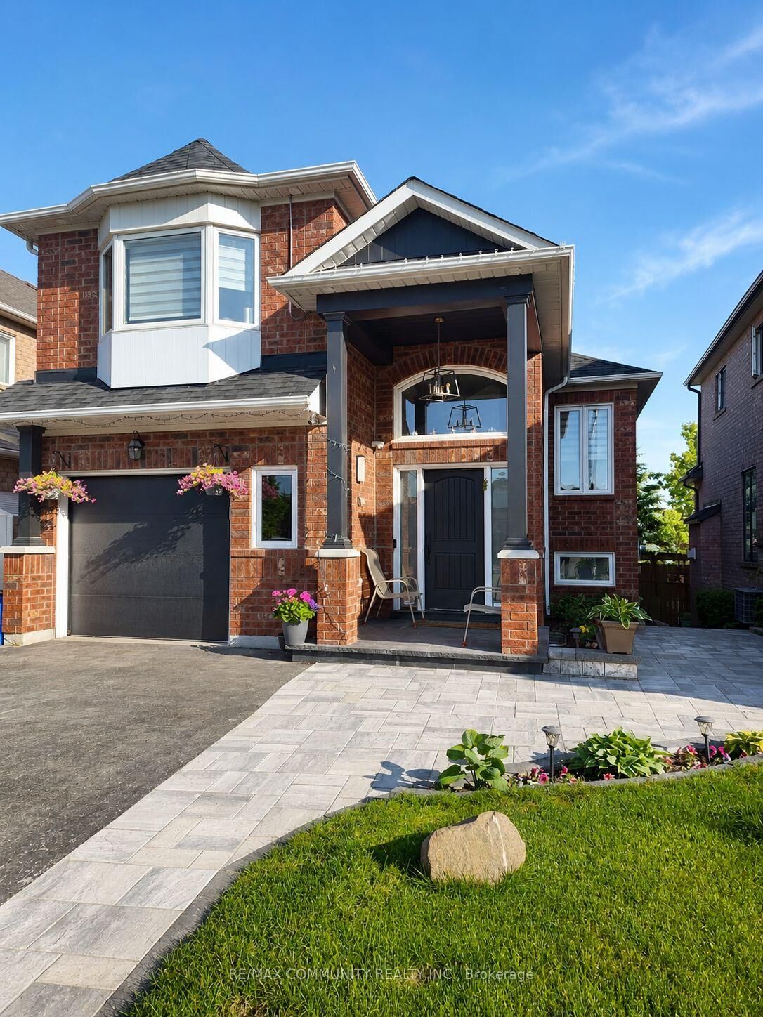Property Photo: 19 Lacroix Court Bsmt ON L1R 3B4