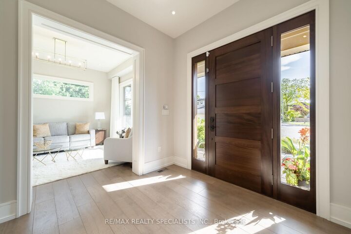 Property Photo: 18 Florence Drive ON L6K 1V6