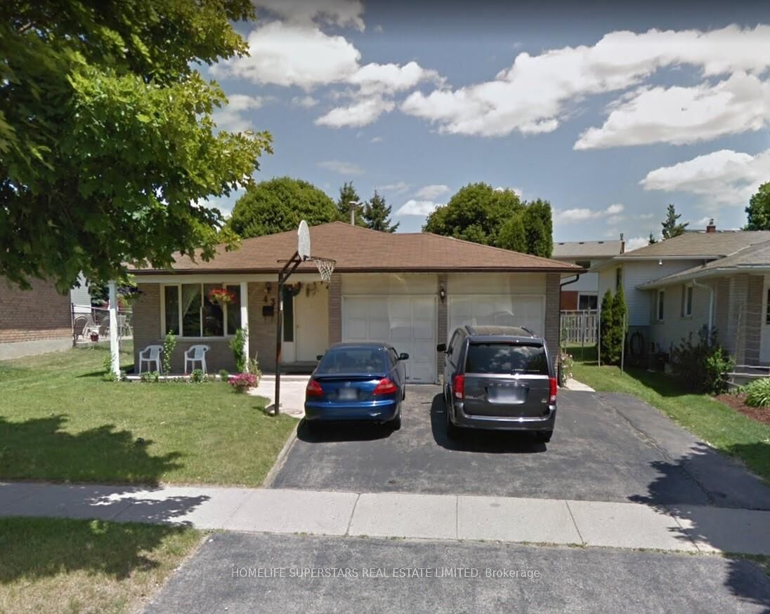 Property Photo:  43 Oldfield Drive  ON N2A 3N8 