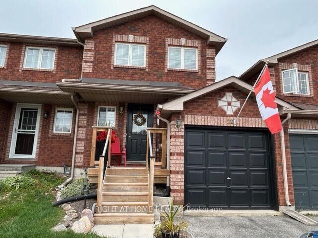 Property Photo: 22 Lion's Gate Boulevard ON L4M 7E3