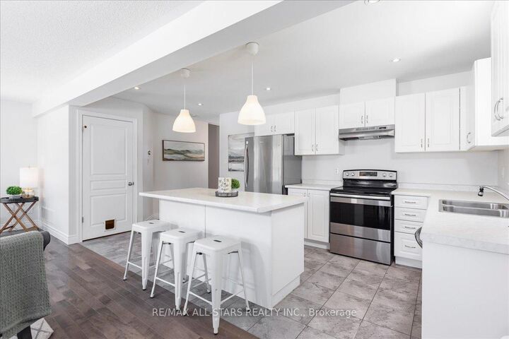 Property Photo:  81 Douglas Drive  ON P1L 0L3 
