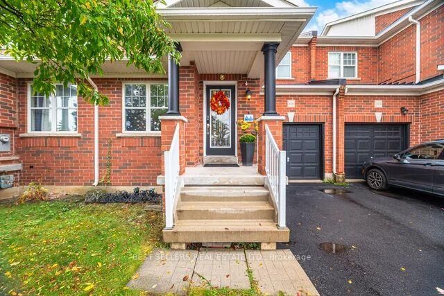 Property Photo:  416 Duncan Lane  ON L9T 0V3 