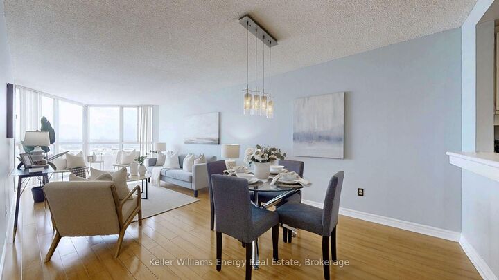 Property Photo:  7 Concorde Place 1512  ON M3C 3N4 