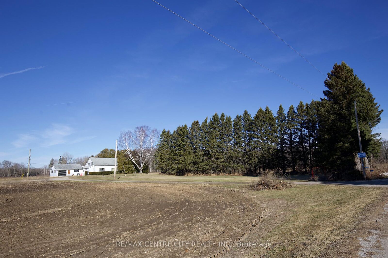 Property Photo: 7923 Coyle Road ON N0J 1Y0