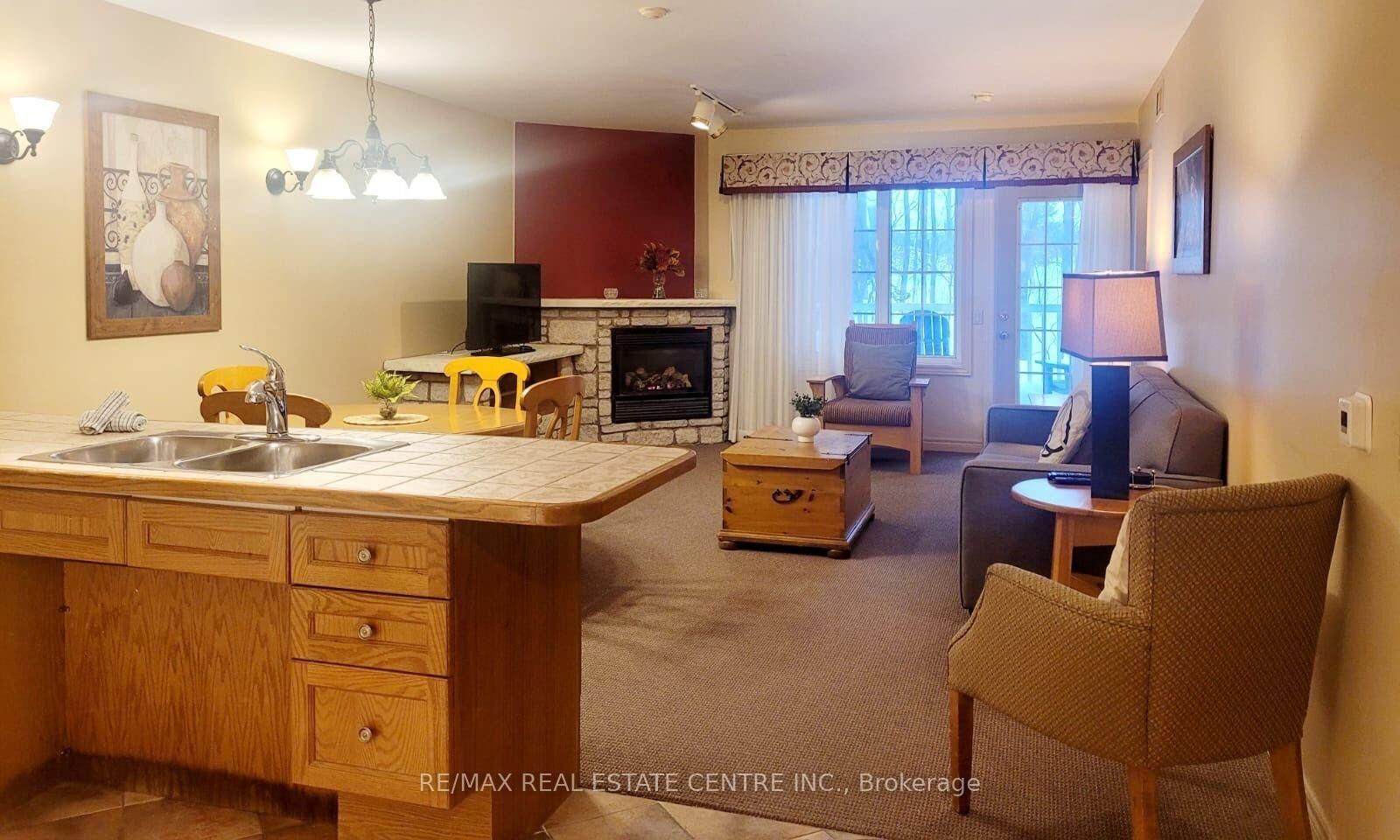 Property Photo: 90 Highland Drive 2120 ON L0L 2L0