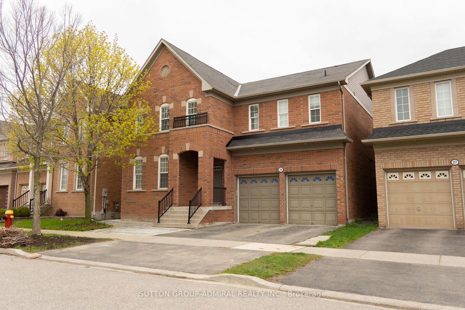 Property Photo:  29 Wendelyn Drive Bsmt  ON L4E 0P8 