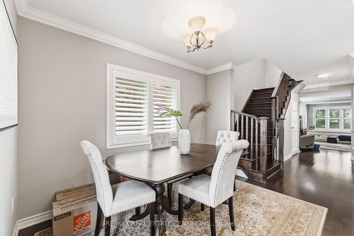 Property Photo: 22 Spring Creek Drive 33 ON L8B 1V7