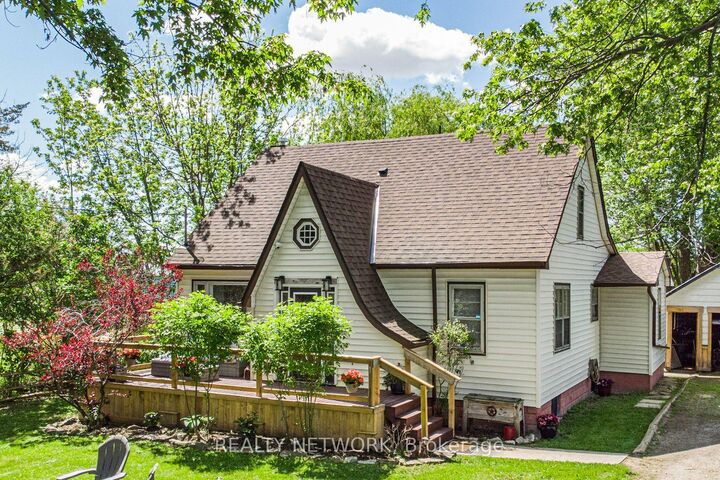Property Photo: 32 Grant Avenue ON N1A 1Y2