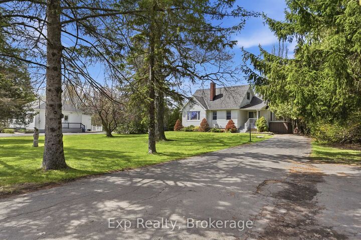 Property Photo: 74 Sidney Street ON K8P 3Y8