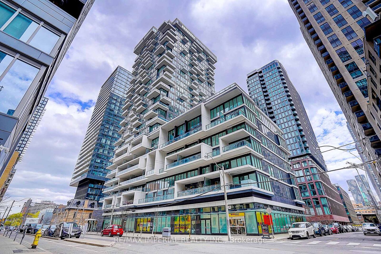 Property Photo: 77 Shuter Street 710 ON M5B 0B8