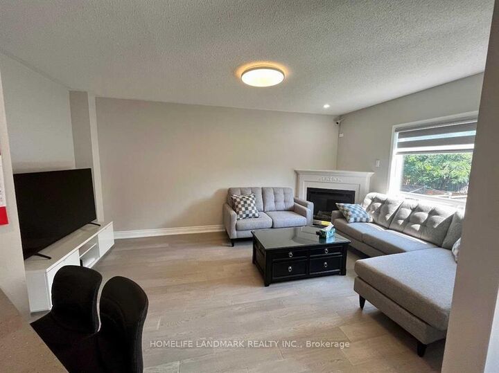 Property Photo:  545 Menczel Crescent Upper  ON L3X 2P2 