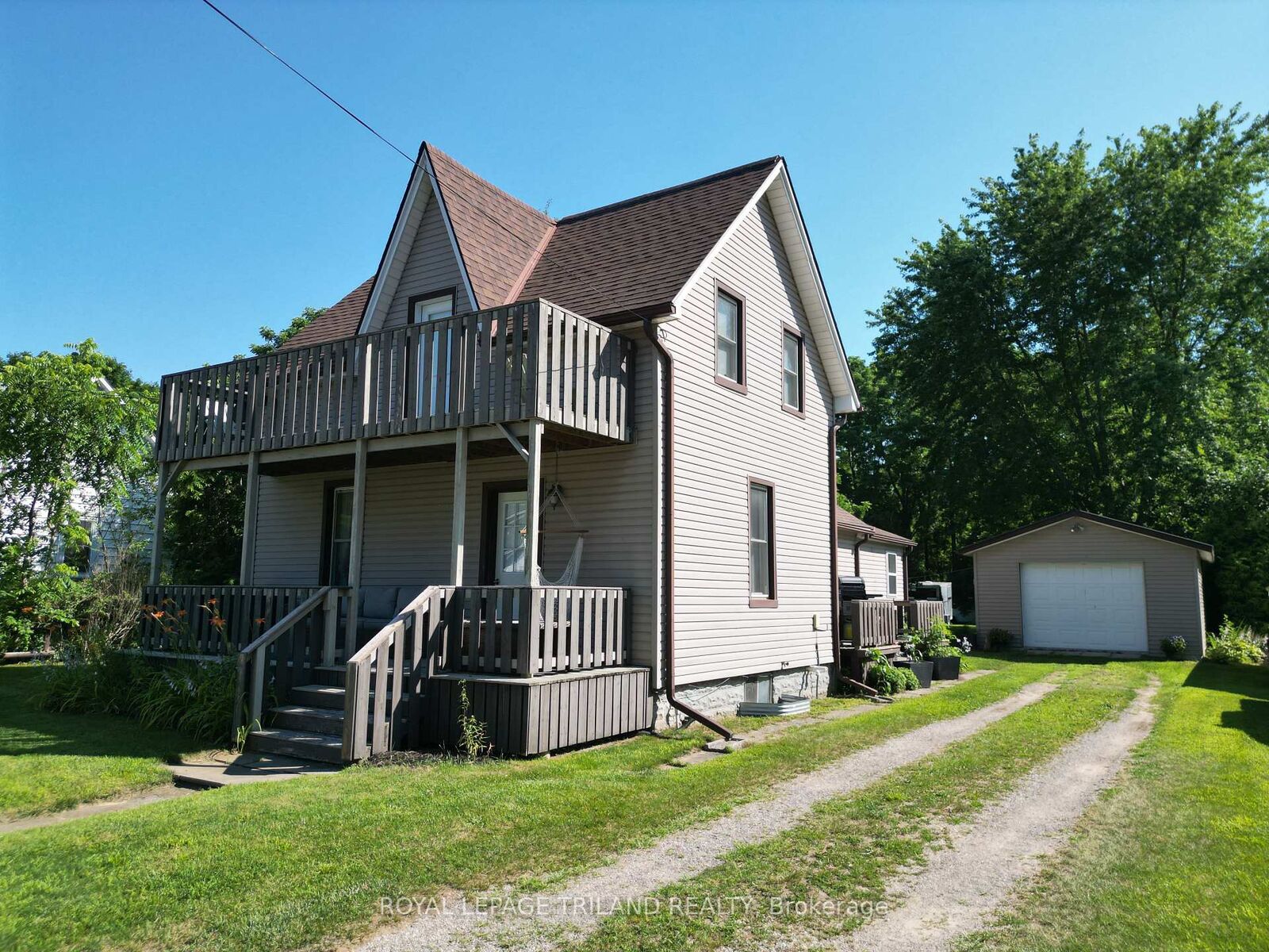 Property Photo: 177 Furnival Road ON N0L 2P0