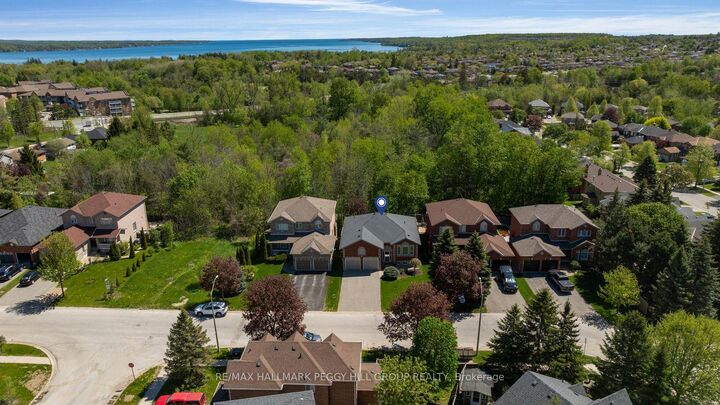 Property Photo: 61 Maclaren Avenue ON L4N 5T4