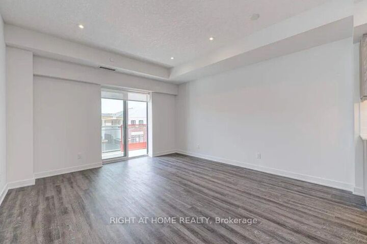 Property Photo: 16 Markle Road 312 ON L9G 0H4