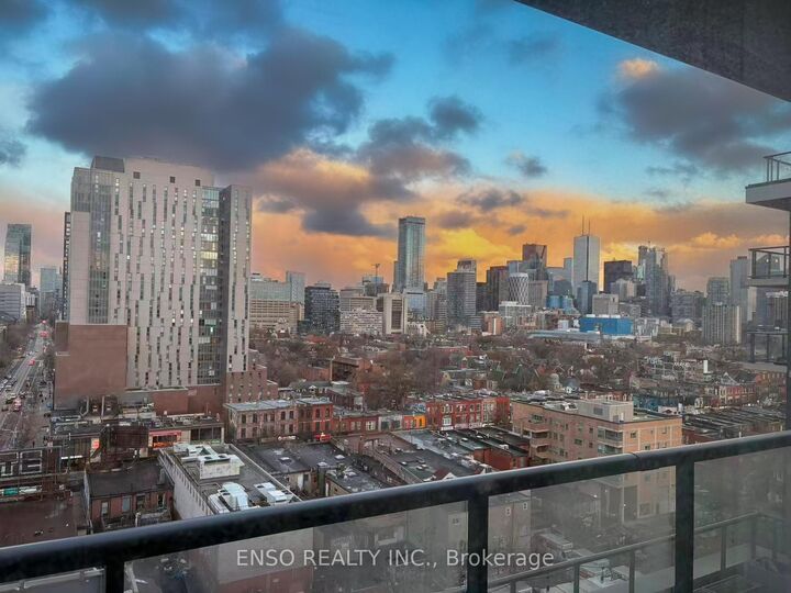 Property Photo:  297 College Street 1221  ON M5T 0C2 