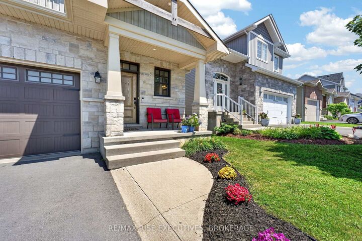 Property Photo: 1454 Evergreen Drive ON K7P 0N1