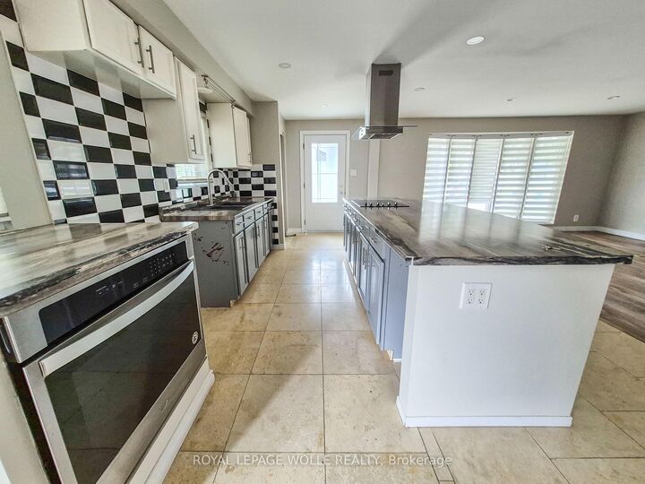 Property Photo:  154 Appalachian Crescent  ON N2E 1A4 