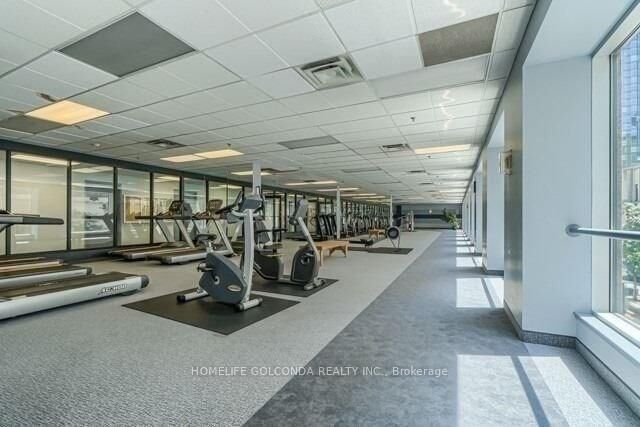 Property Photo: 7 Carlton Street 616 ON M5B 2M3