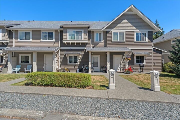 1675 Crescent View Dr #302 — photo 1