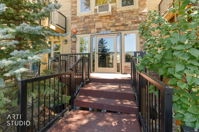 Property Photo: 5060 Lakeview Dr #1107 UT 84310