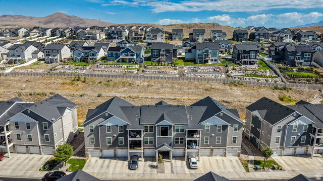 Property Photo: 1794 W Eaglewood Dr N 201 UT 84045