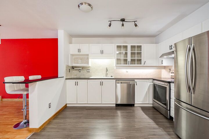 Property Photo: 3183 Esmond Avenue 314 BC V5G 4V6