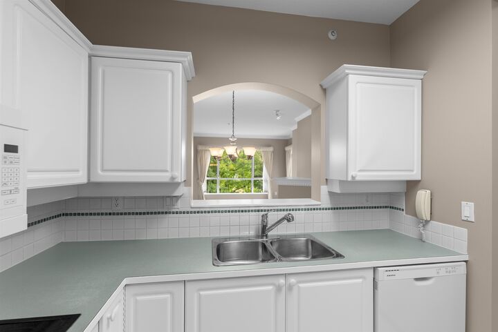 Property Photo:  2985 Princess Crescent 207  BC V3B 7P3 