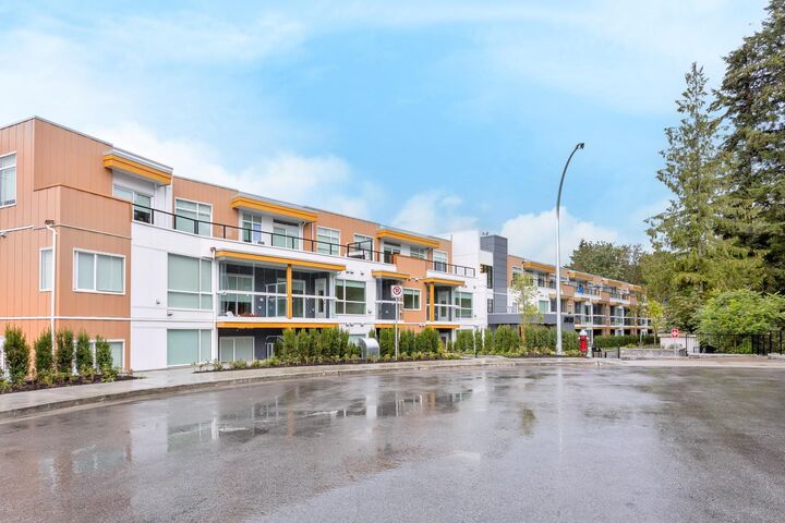 Property Photo: 31900 Raven Avenue 216 BC V2V 1B8
