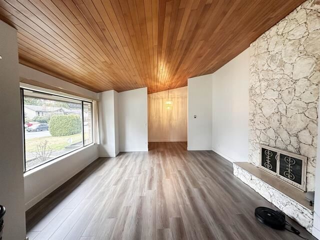 Property Photo: 11515 Commonwealth Crescent BC V4E 2W1