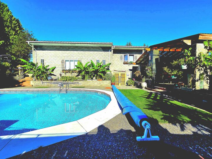 19717 48A Avenue — photo 1
