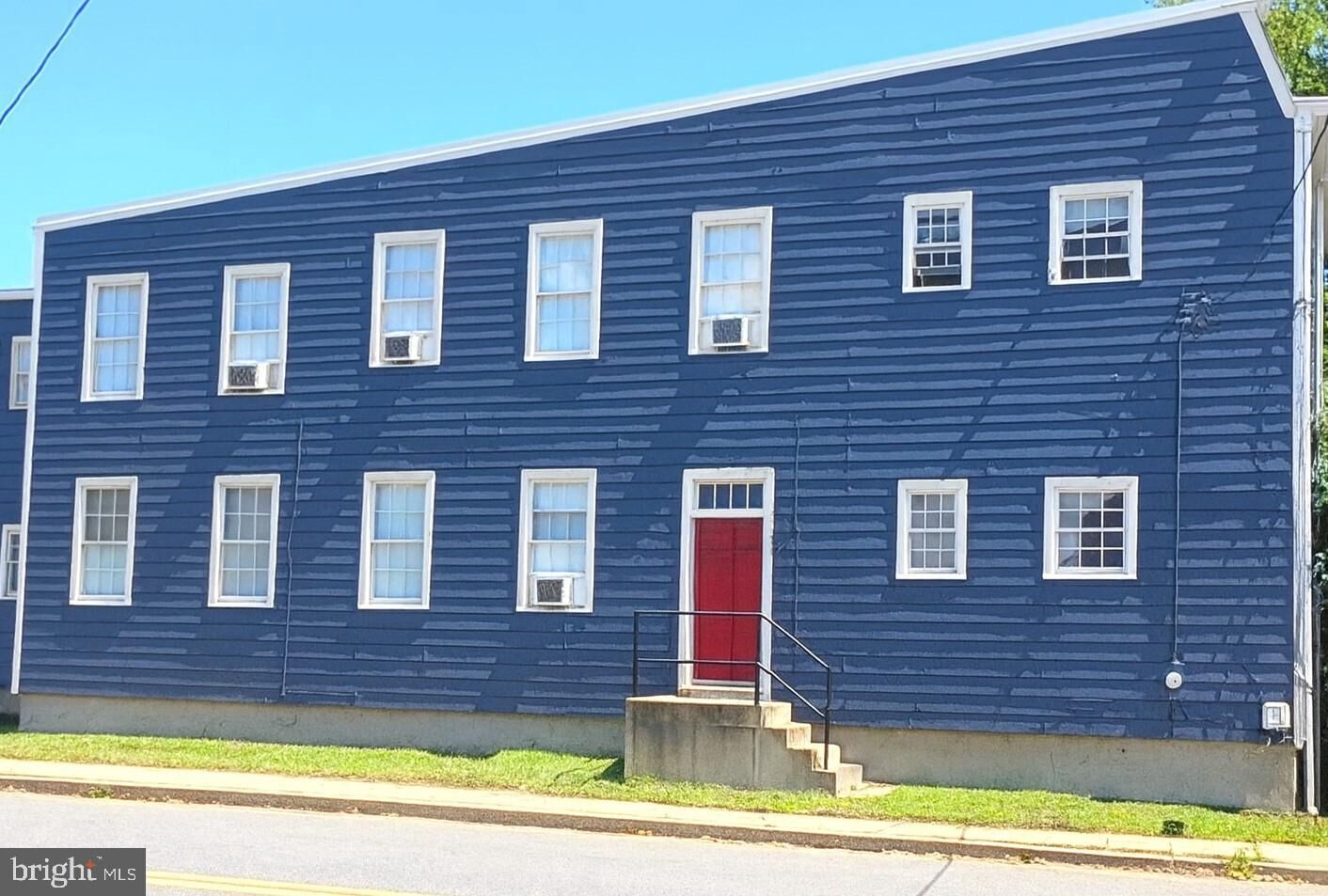Property Photo:  301 N West Street 1  VA 22314 