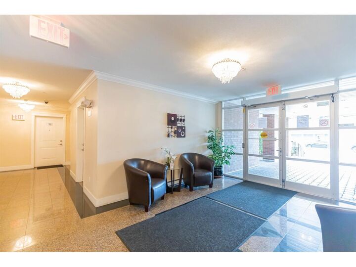 Property Photo: 17769 57 Avenue 116 BC V3S 1H1