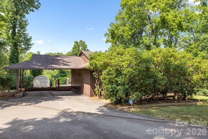 Property Photo: 63 Baker Place NC 28806
