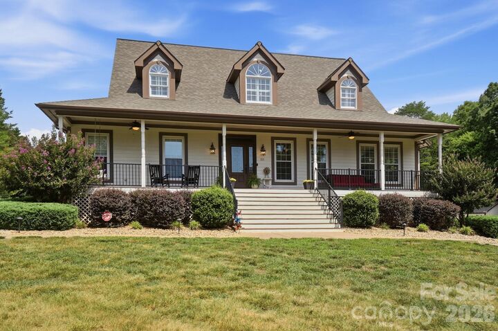 Property Photo:  211 Winthrow Creek Road  NC 28115 